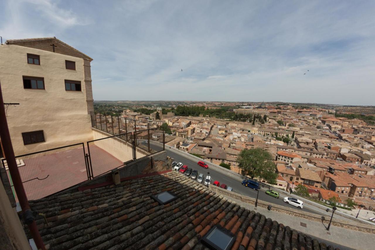 Nunez De Arce *